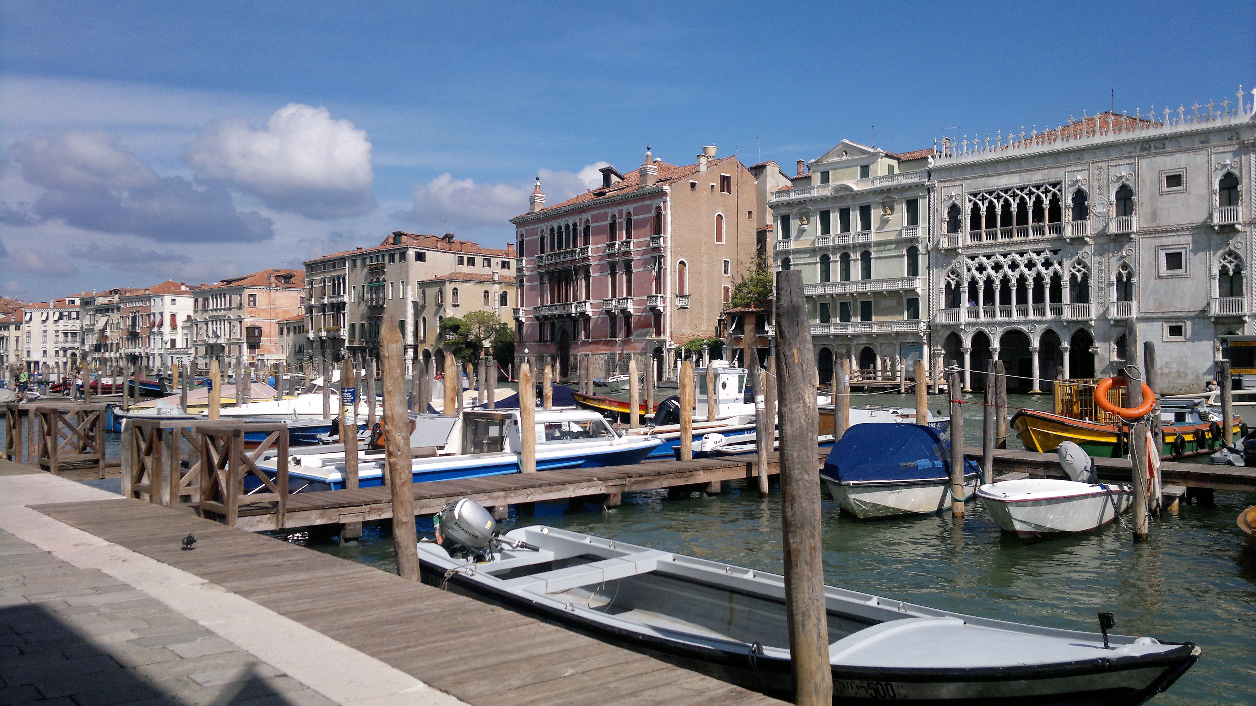 Visitare Venezia per la regata storica - i canali
